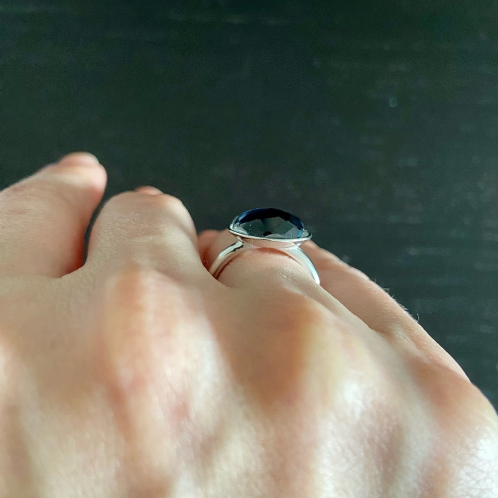 Swarovski blue crystal cocktail ring, size 4.5 - Picture 6 of 6